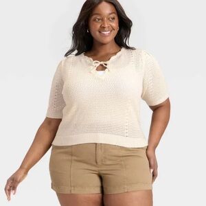 Universal Thread Women's Short Sleeve V-Neck Pullover Cream Sweater 3X